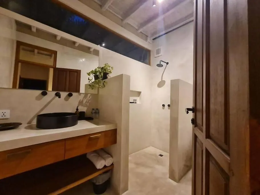 Villa Savvy Villa, A Tranquil Oasis & Walk To The Beach Seminyak